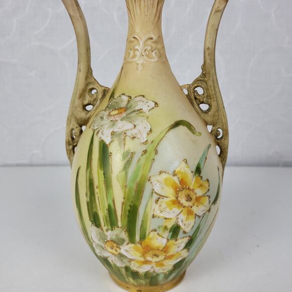 Turn Teplitz Bohemia Vase Ivory Floral Porcelain Amphora Elegant Art Nouveau 9" - Picture 4 of 16